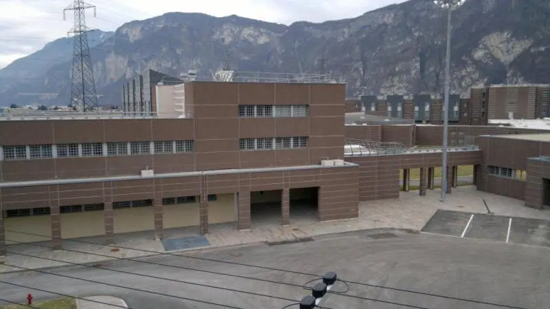 Detenuto di 32 anni si suicida nel carcere di Spini