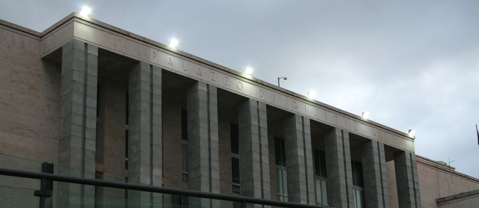 Corruzione e tangenti a Palermo, indagato ex assessore regionale