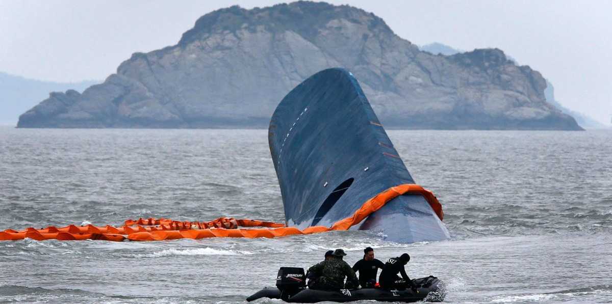 Sud Corea, ritrovato senza vita l'armatore del traghetto affondato il 16 aprile