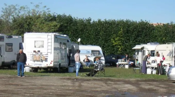 Vicenza, nomadi senza reddito ma con possedimenti da 600 mila euro