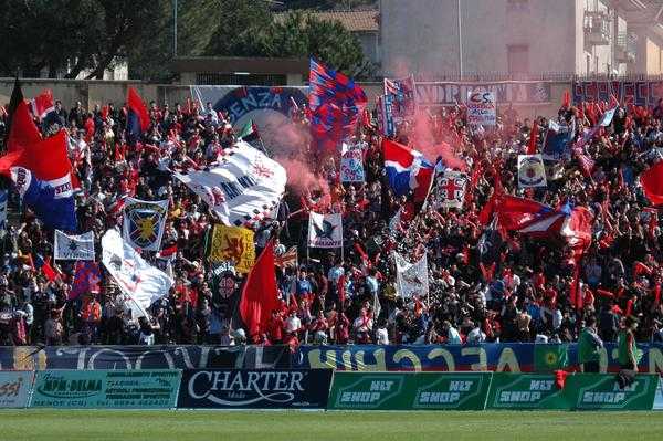 Calcio, Cosenza: ingaggiato l'attaccante Sassano