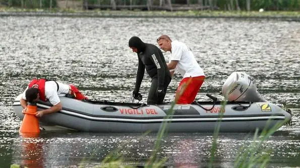 Torino, tragedia a Volpiano: morto annegato il custode del laghetto Golden