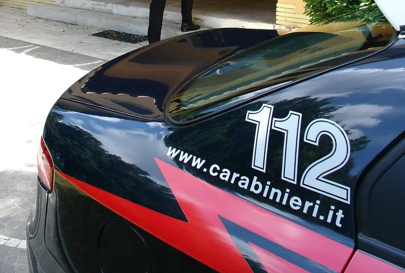 Roma: aggredisce e tenta di violentare la ex, arrestato