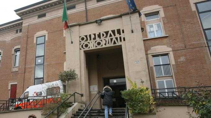 Bologna, furto di medicinali dopanti dalla farmacia dell'ospedale
