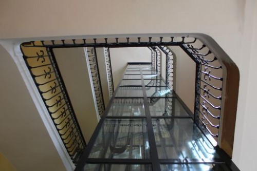 Genova, lite in famiglia: 38 enne spinge suocera giù per le scale