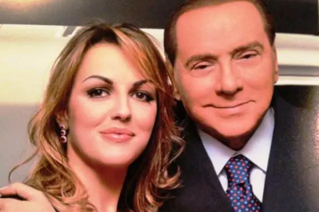 Berlusconi abbracci la lotta per i diritti civili dei gay