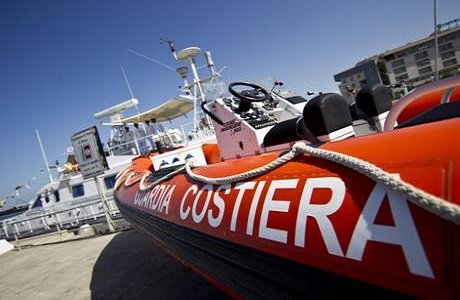 Paura in mare: turisti salvi per miracolo