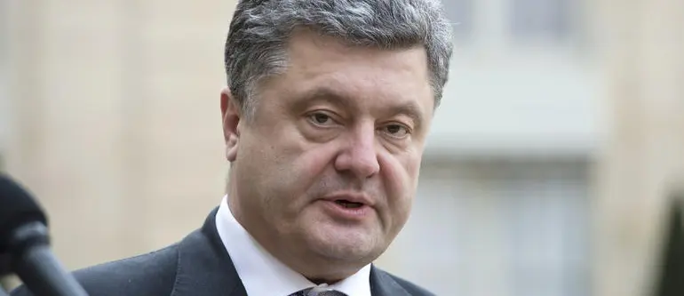 Ucraina, presa base militare a Donetsk nella giornata dell'accordo con l'Ue