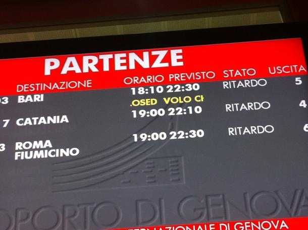 Ancora ritardi per Volotea: 6 ore di attesa per la tratta Genova - Catania