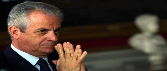 Scajola: ex ministro a domiciliari, Rizzo resta in carcere