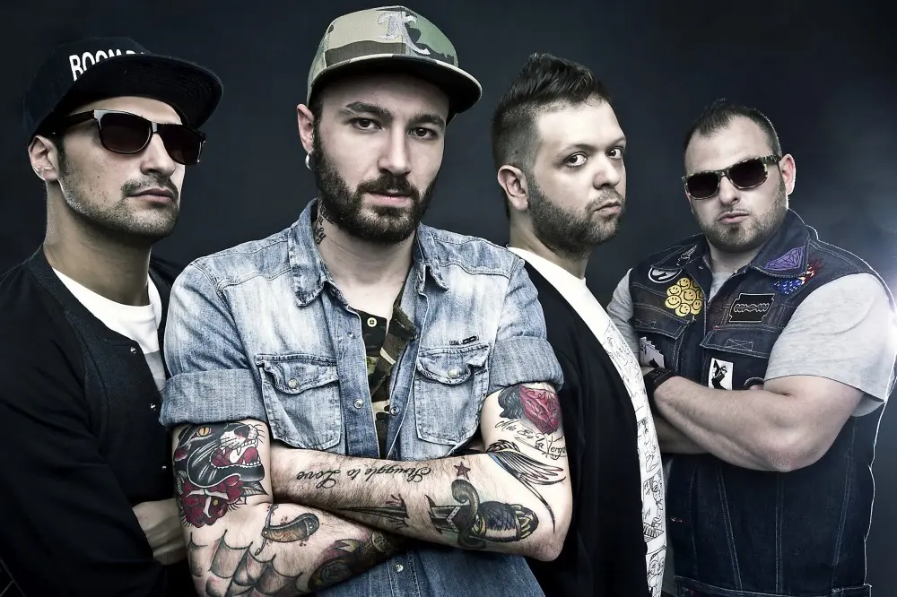 Boomdabash, da oggi in radio il nuovo singolo 'L'Importante' feat Otto Ohm