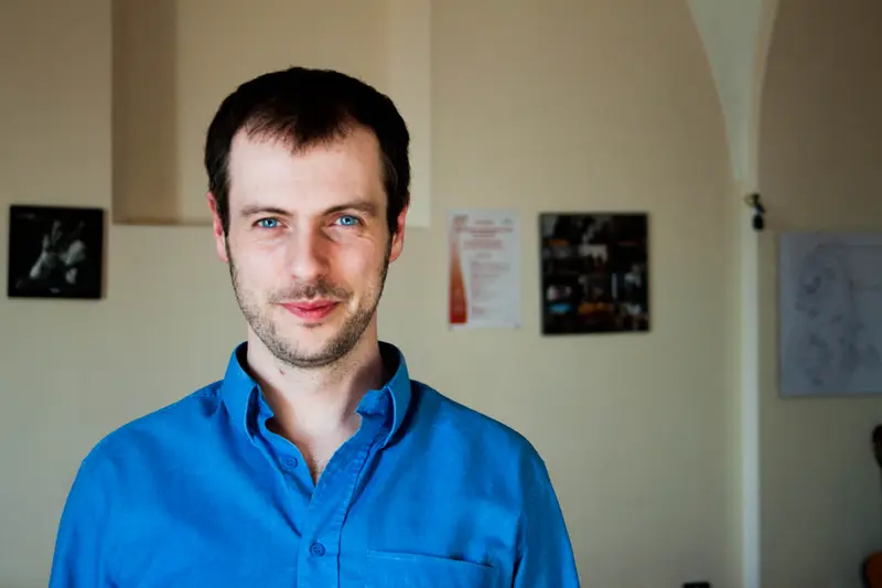 Il boom della Musicoterapia e un'Italia «da mercante»: Intervista a Giacomo Ganassini