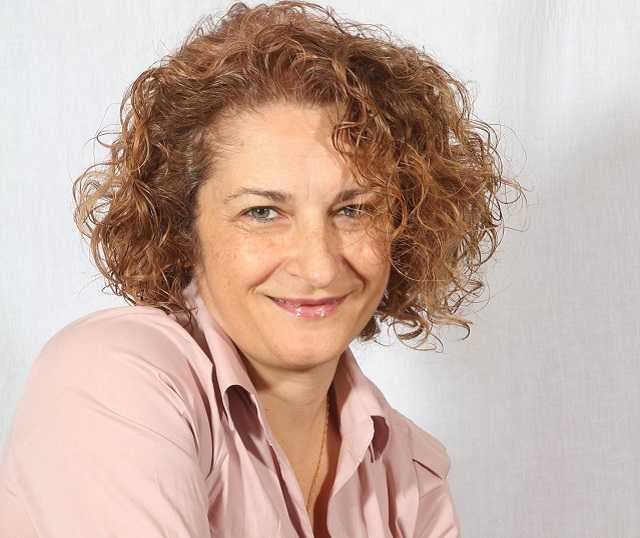 Intervista a Cristina Caboni, autrice de "Il sentiero dei profumi", Garzanti Editore