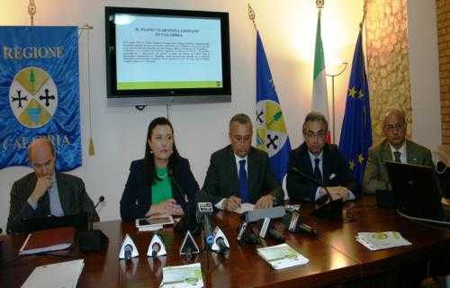 Regione: presentato il piano "Garanzia giovani", alla Calabria assegnati 67 milioni di euro