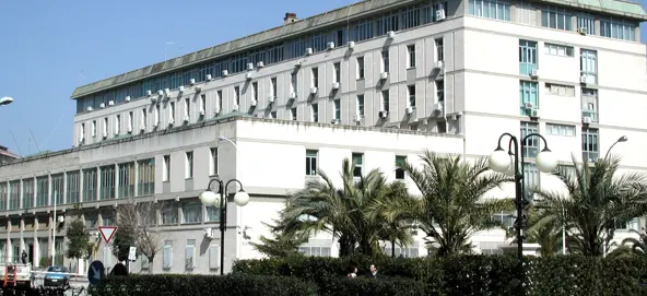 Gela, 3 persone fermate con l'accusa di aver accoltellato fornaio