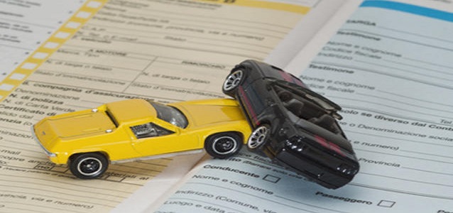 Truffa alle assicurazioni: 30 misure cautelari tra Campania, Basilicata e Calabria