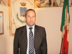 Insediato al Comune di Castrovillari il commissario dottor Massimo Mariani