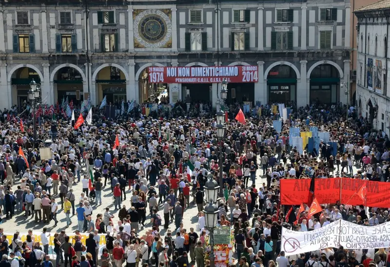 Strage piazza della Loggia 40esimo anniversario, Grasso: «Fiducia nella ricerca della verità»
