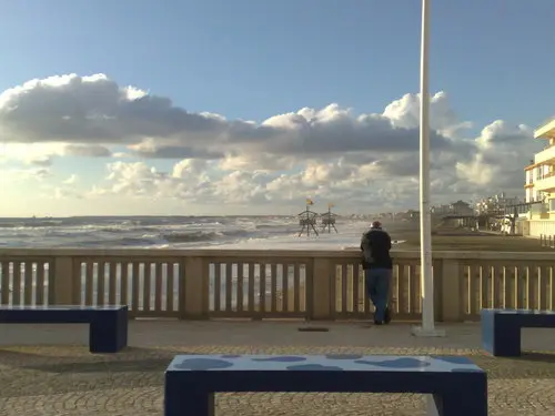 Quattordici anni di reclusione a Christian Canò: uccise il padre sul lungomare di Latina