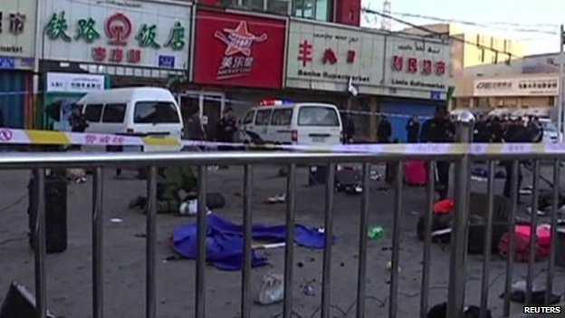 Cina: attentato nel mercato dello Xinjiang. 31 persone sono morte e quasi un centinaio sono ferite