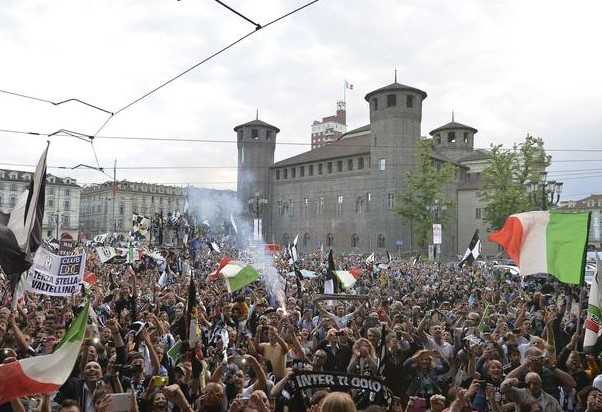 Festa Juventus: 25enne fa esplodere bomba carta. Arrestato