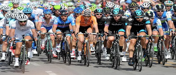 Il Giro d' Italia fa tappa a Salerno