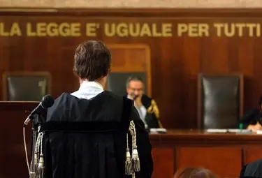 Folli spese per sacerdote: tutte a carico dei Padri Scolopi