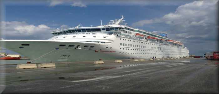 Riscontro positivo della nave da crociera Thomson Majestic attraccata al Porto di Crotone