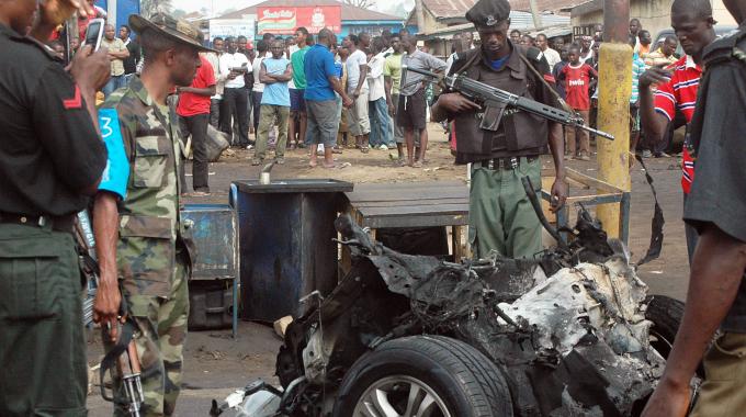 Nigeria, autobomba ad Abuja: 19 morti e circa 60 feriti nella stazione di Nyanya
