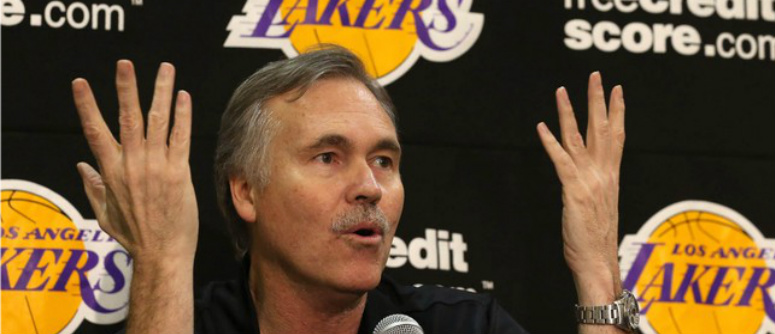 Lakers, D'Antoni si dimette e Magic Johnson gode