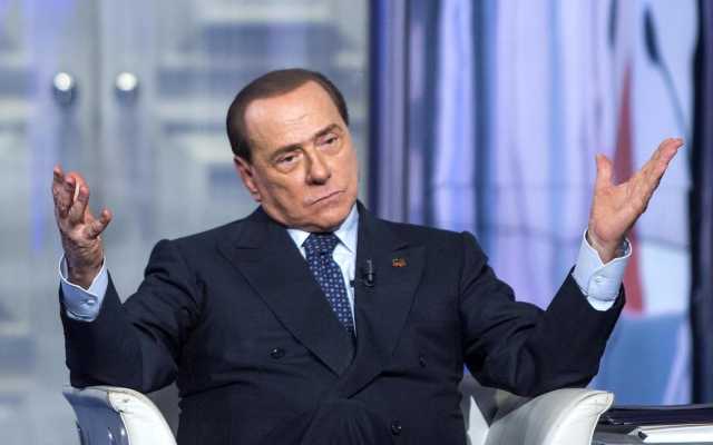Berlusconi e la gaffe sui lager: "Per i tedeschi i campi di concentramento non sono mai esistiti"