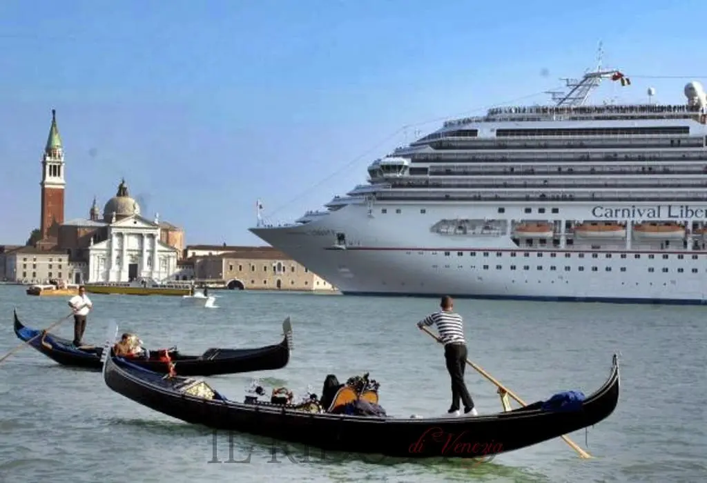 Grandi Navi: il 30 aprile si riunisce il Comitatone. Soddisfatto il sindaco di Venezia Orsoni