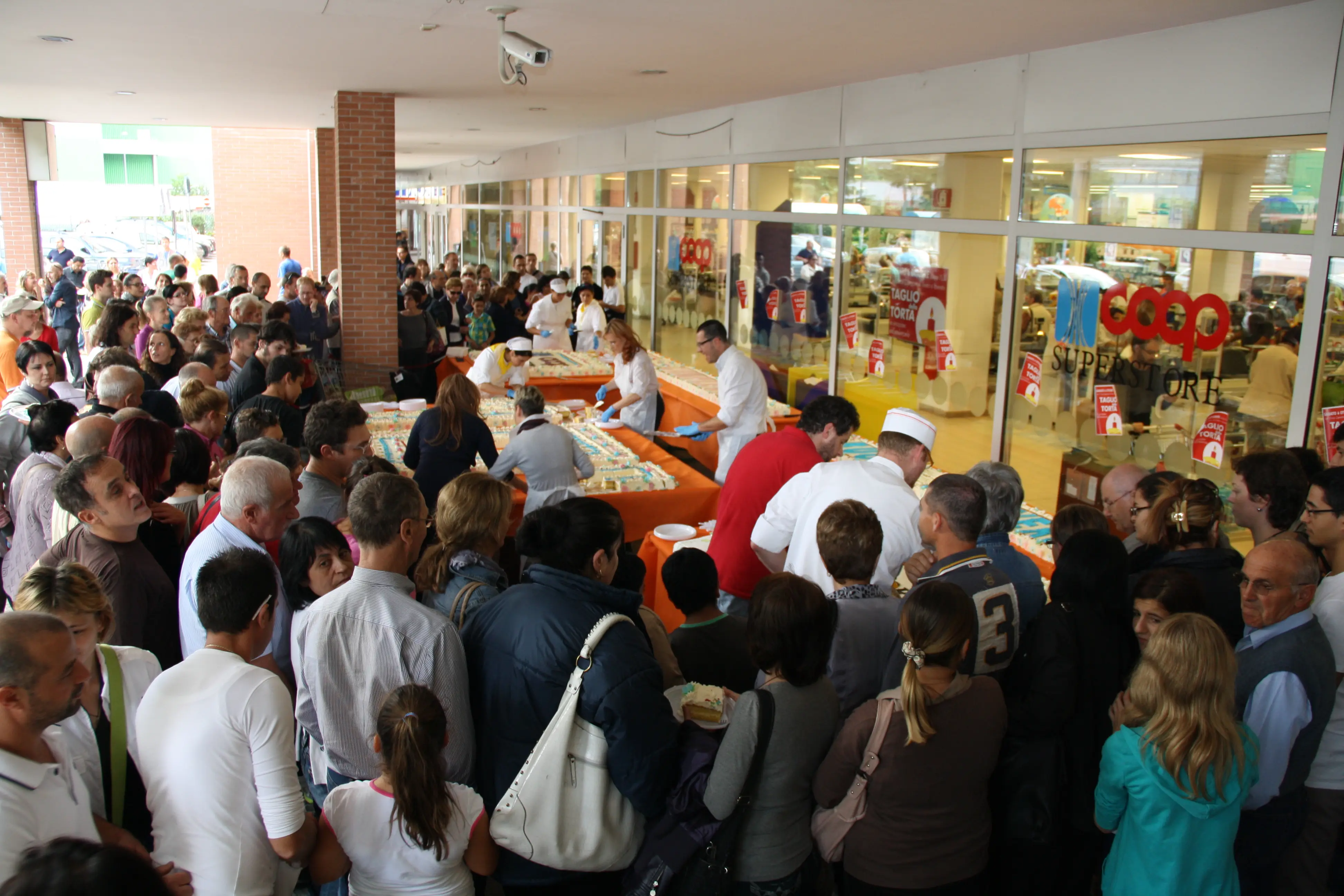 Superstore chiusi il 25 aprile ed il 1 maggio per un accordo tra i sindacati