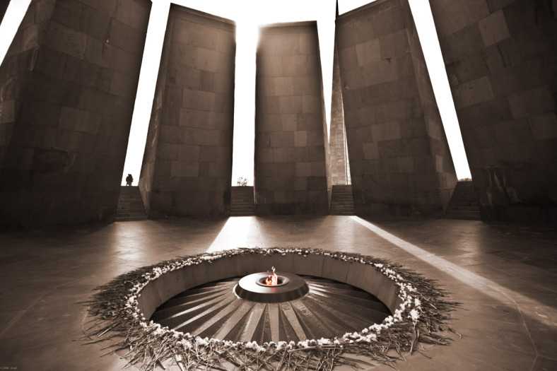 Genocidio Armeno, cent'anni di improntitudine