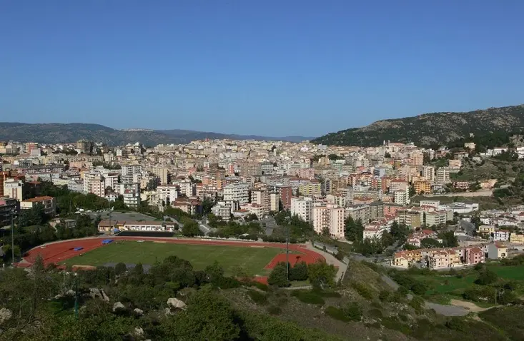 Nuoro, fallisce assalto al furgone dei tabacchi