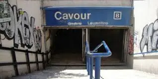 Roma: chiusa per un incendio la stazione metro di Cavour