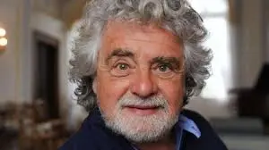 Non è ironia sulla Shoah, Grillo: "non chiedo scusa a nessuno, non ho mancato di rispetto"