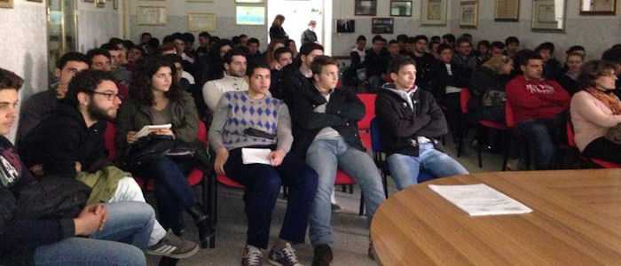Seminario all'Istituto Vittorio Emanuele II. Un'altra olivicoltura e' possibile in Calabria