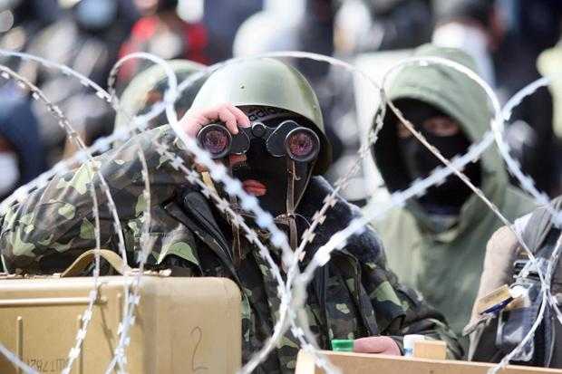 Ucraina: nessun negoziato. I filorussi rafforzano le barricate