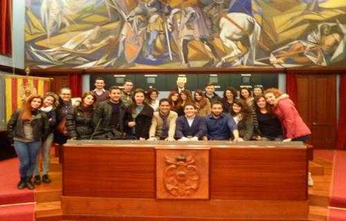 Catanzaro: visita istituzionale al Comune degli studenti del Liceo Linguistico "Enrico Fermi"