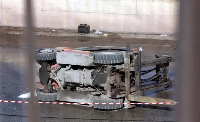 Incredibile incidente sul lavoro all'ILVA