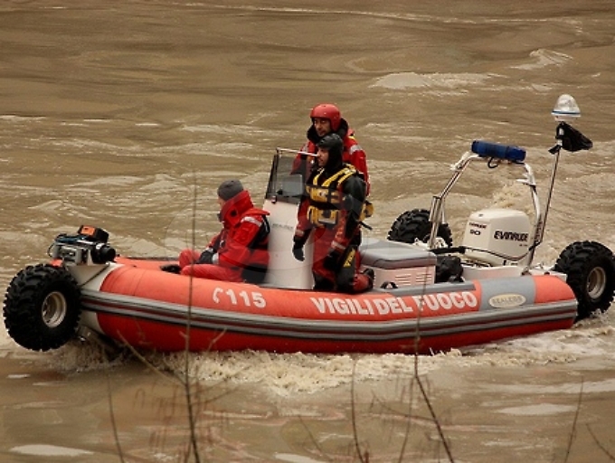 Todi, Perugia: si scandaglia il Tevere per trovare la 41enne scomparsa da Marsciano