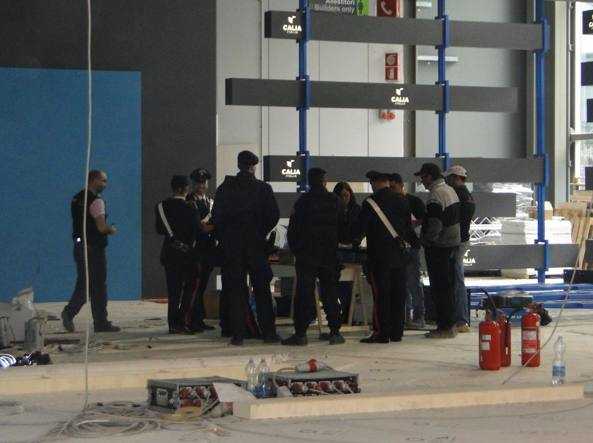 Salone del mobile, blitz dei carabinieri: 16 lavoratori in nero, tre aziende chiuse