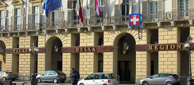 Piemonte, rimborsi facili: sequestrati i conti di 5 consiglieri regionali