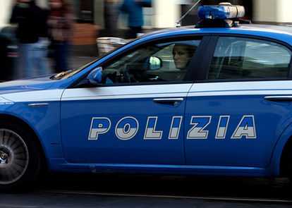 'Ndrangheta: arrestato esponente della cosca, tenta omicidio a colpi di un kalashnikov