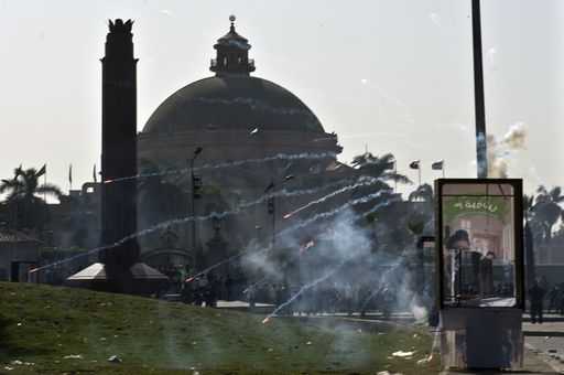 Egitto: esplosioni all'Università del Cairo. Il bilancio è di 2 morti e decine di feriti