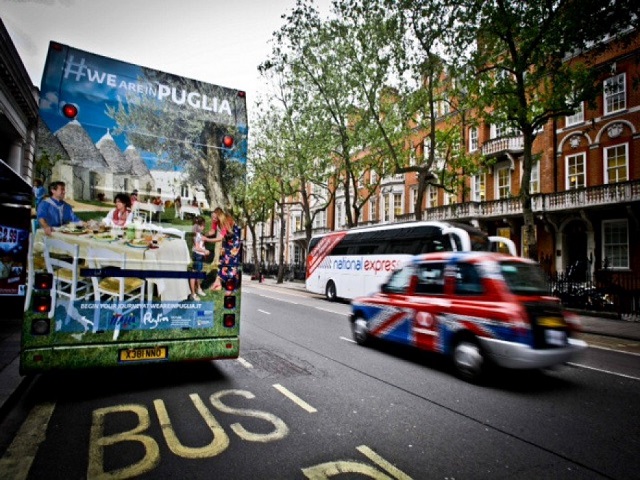 #WeareinPuglia parte il tour europeo