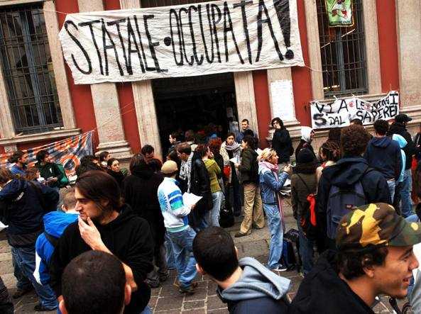 Onda: occuparono la Statale, 19 studenti rischiano 15 anni di carcere per devastazione e saccheggio