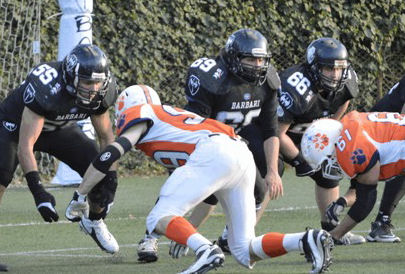 Football American:  Derby , i Barbari depongono le armi ai Grizzlies, 0-45