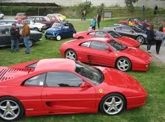 Ferrari in pista con l'Automobile Club Catanzaro